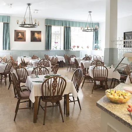 Schlicker Hotel