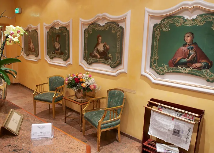 Schlicker מלון 3*