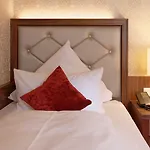 Schlicker Hotel